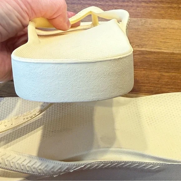 Archie’s Women’s Flip Flop Sandals physical therapist designed arch support - Picture 10 of 13